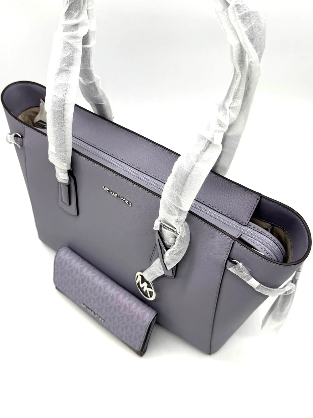 Michael Kors Voyager Large Leather Tote Bag w Matching Trifold Wallet - Lilac